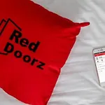 Reddoorz Plus Near Palembang Icon Mall 2