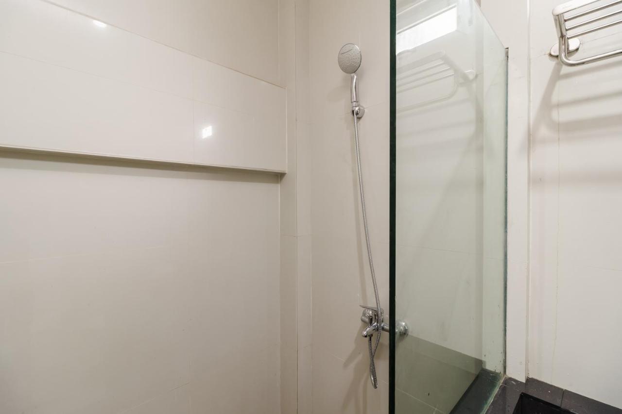 Reddoorz Near Icon Mall 2 Hotel